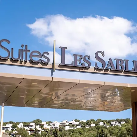 فيلة Les Sables Suits